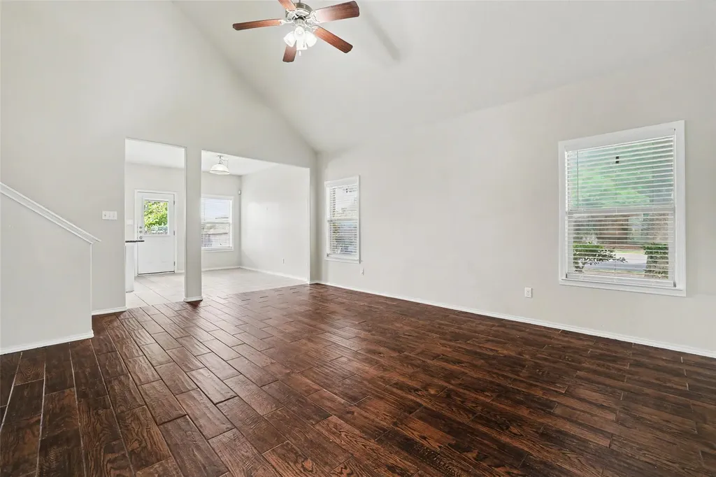 400 Falcon Lane Leander TX 78641