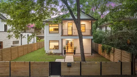 2004 Riverview Street Austin TX 78702