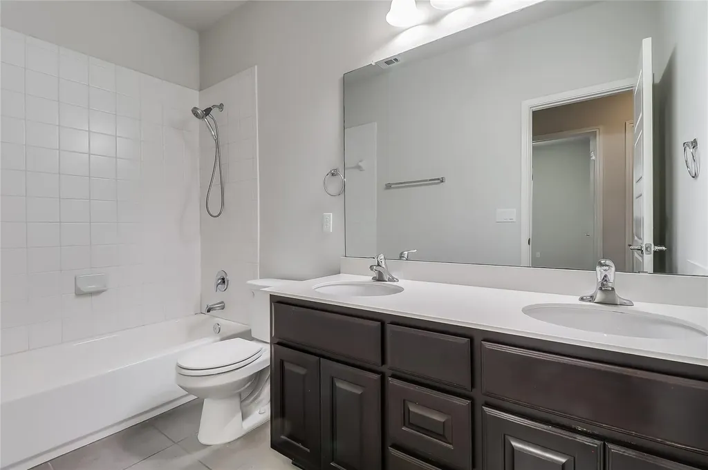 6814 E Riverside Drive Austin TX 78741