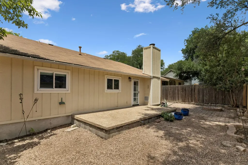 9723 Moorberry Street Austin TX 78729