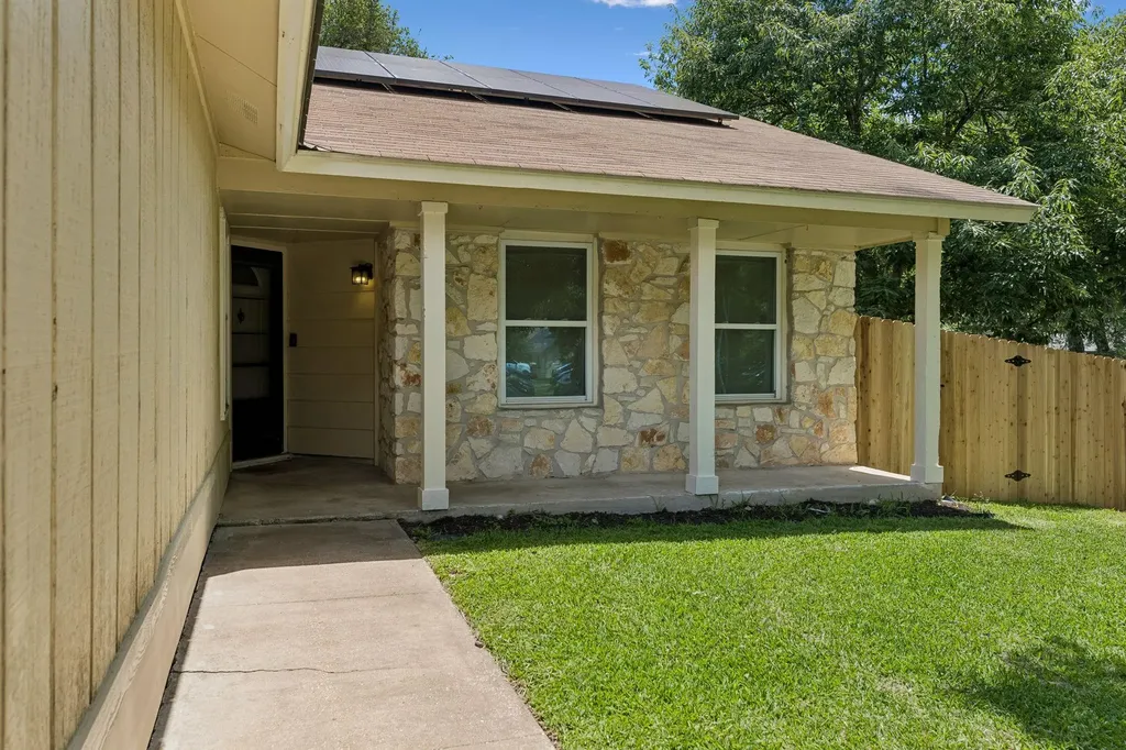 9723 Moorberry Street Austin TX 78729