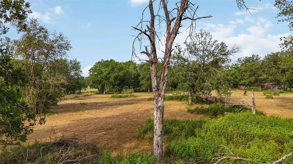 Tbd Fannin Street Martindale TX 78655