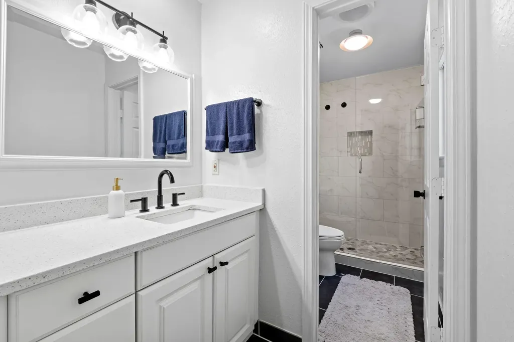4902 Big Trail Circle Austin TX 78759
