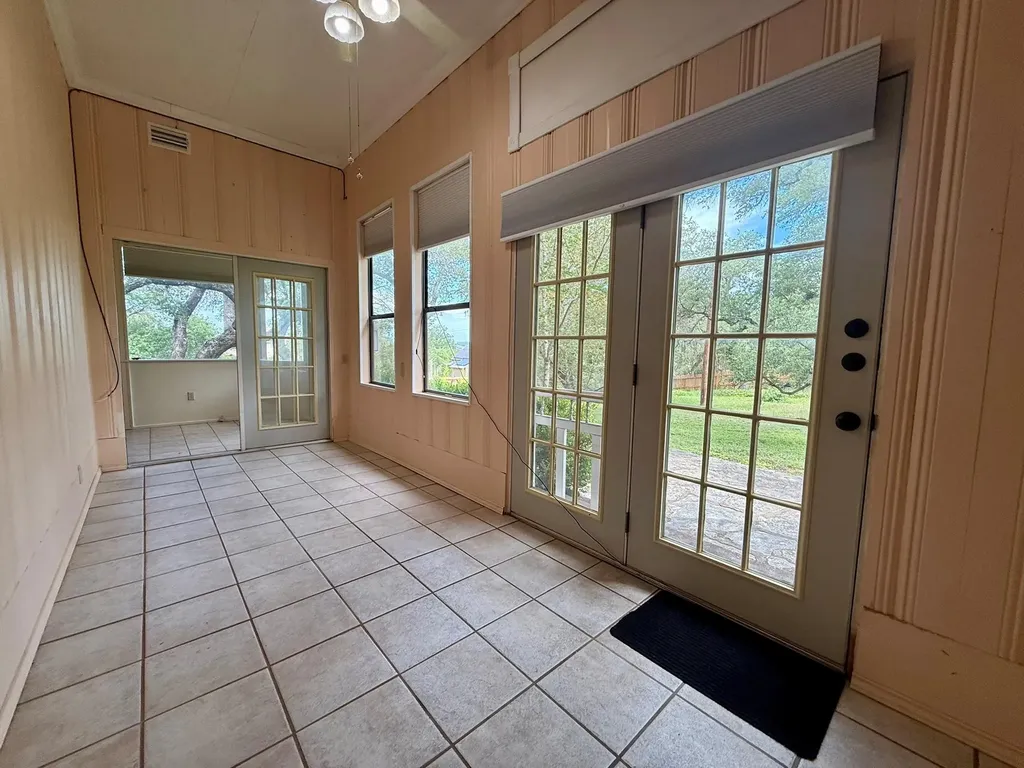 4748 Eck Lane Austin TX 78734