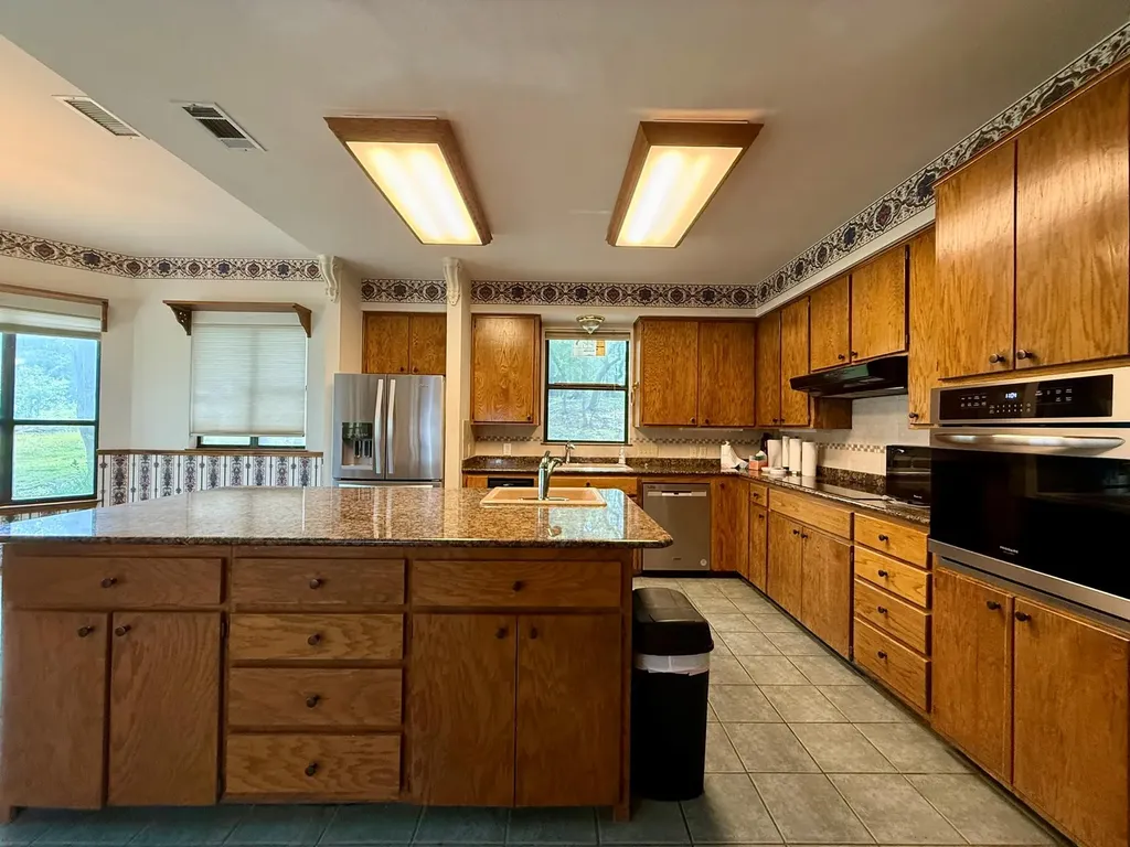 4748 Eck Lane Austin TX 78734