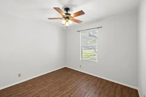9807 Hundred Oaks Circle Austin TX 78750