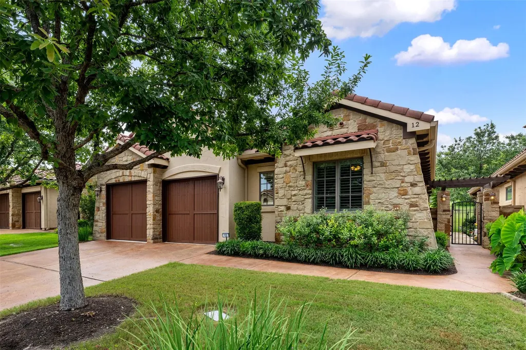 12 Borello Drive Austin TX 78738