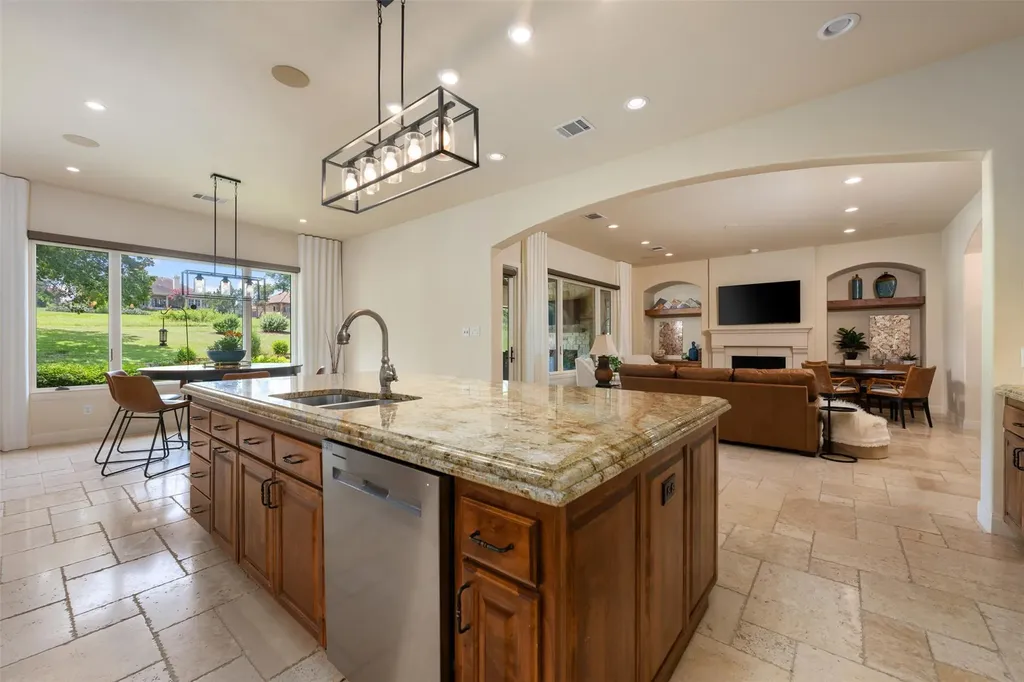 12 Borello Drive Austin TX 78738