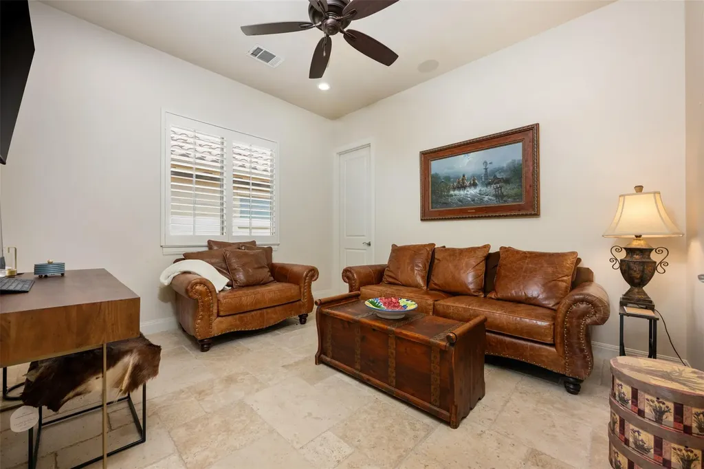 12 Borello Drive Austin TX 78738