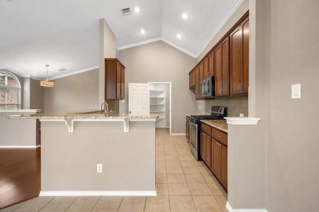 14005 Boquillas Canyon Drive Austin TX 78717