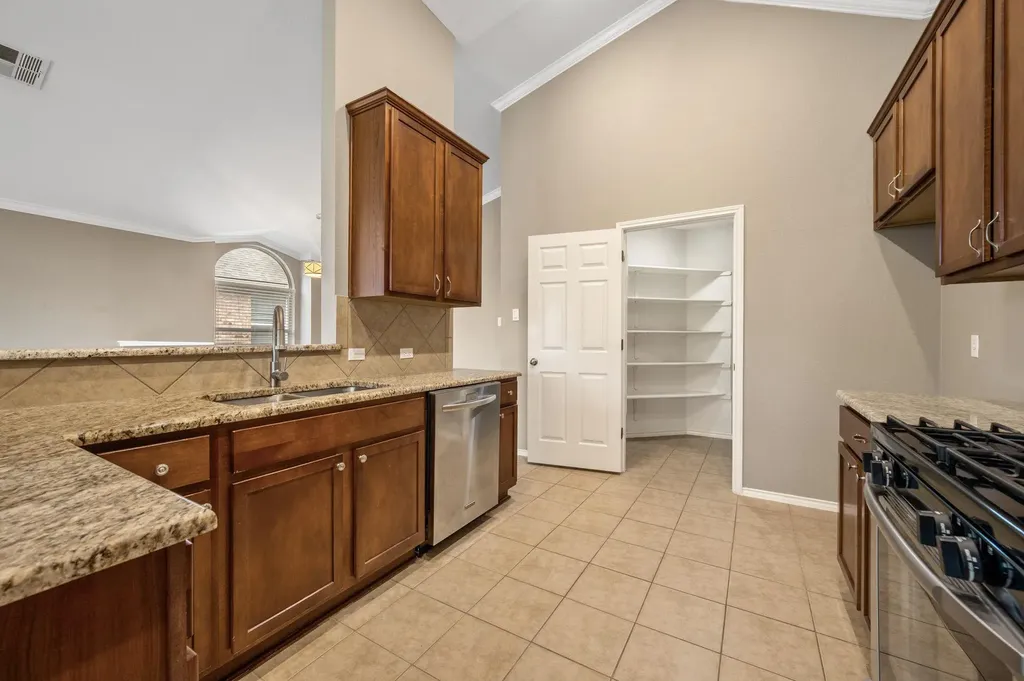 14005 Boquillas Canyon Drive Austin TX 78717