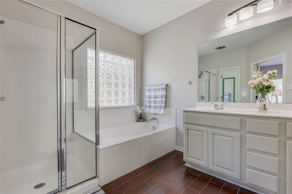916 Abbeyglen Castle Drive Pflugerville TX 78660