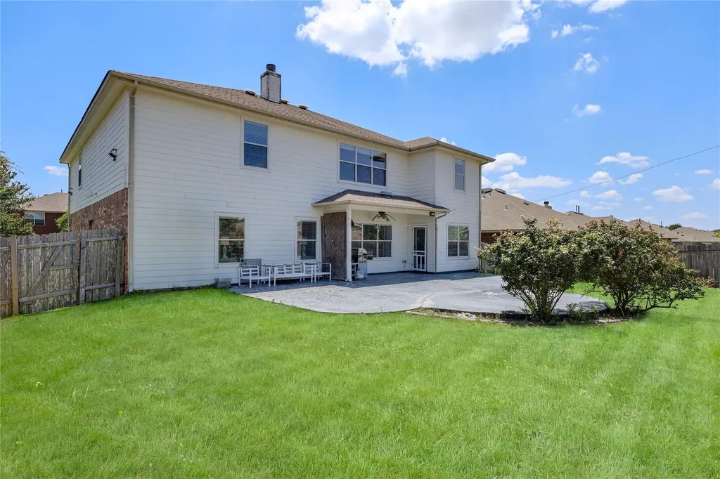 916 Abbeyglen Castle Drive Pflugerville TX 78660