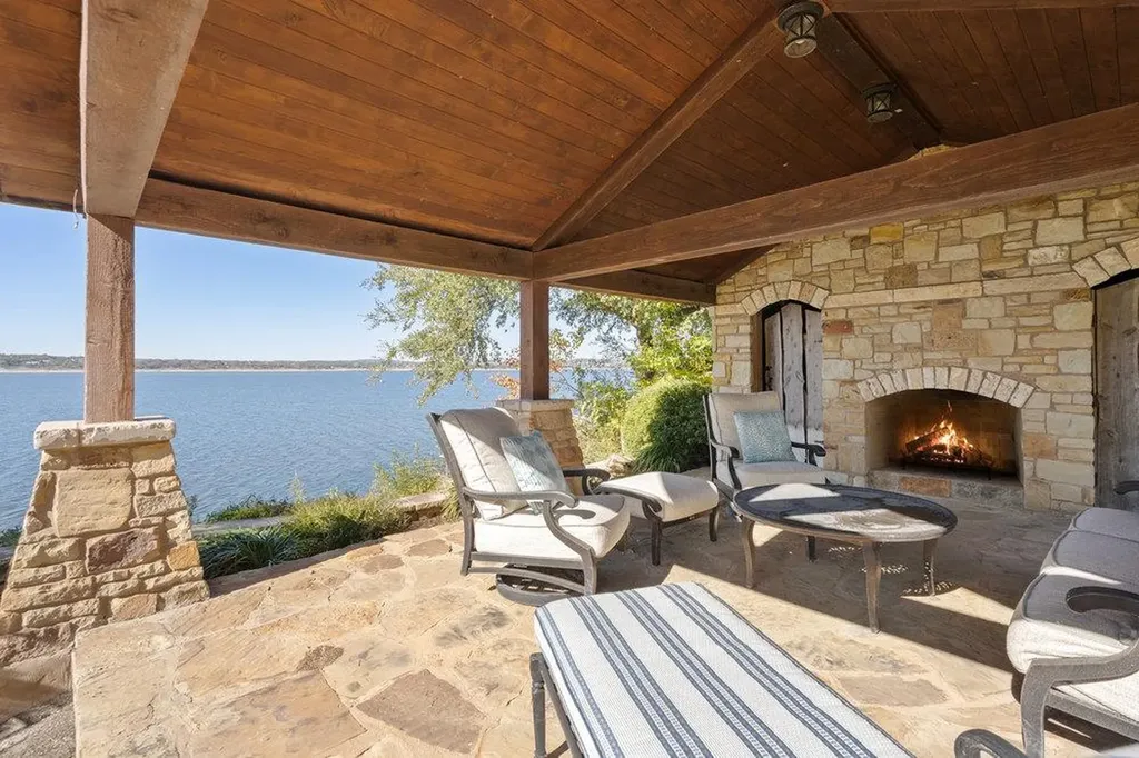 14423 Ridgetop Terrace Austin TX 78732