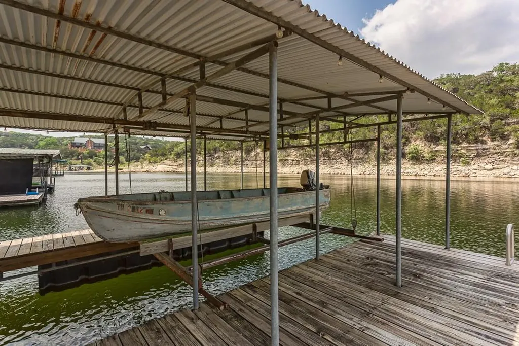 3721 Firemans Trail Lago Vista TX 78645