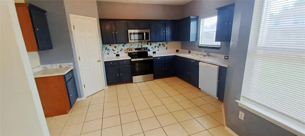 18101 Topsail Street Manor TX 78653