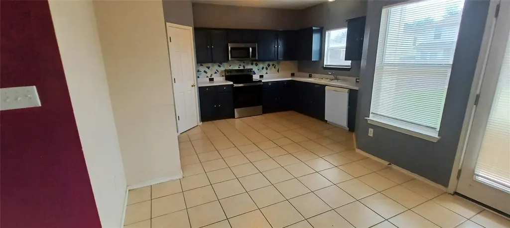 18101 Topsail Street Manor TX 78653
