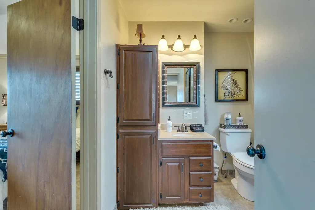 281 Kloster Lane Blanco TX 78606