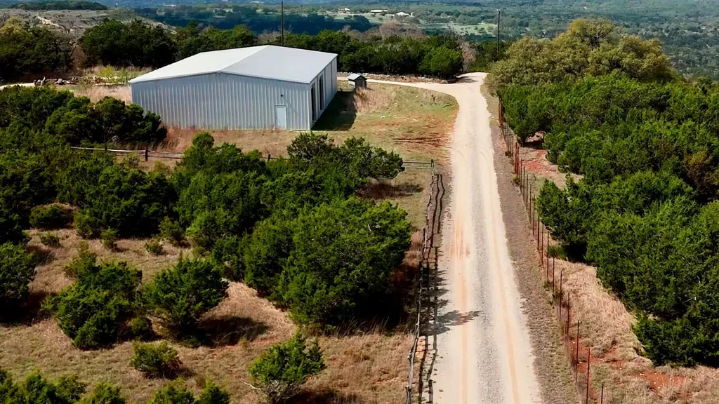 281 Kloster Lane Blanco TX 78606