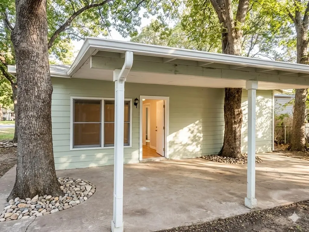 5402 Harmon Avenue Austin TX 78751