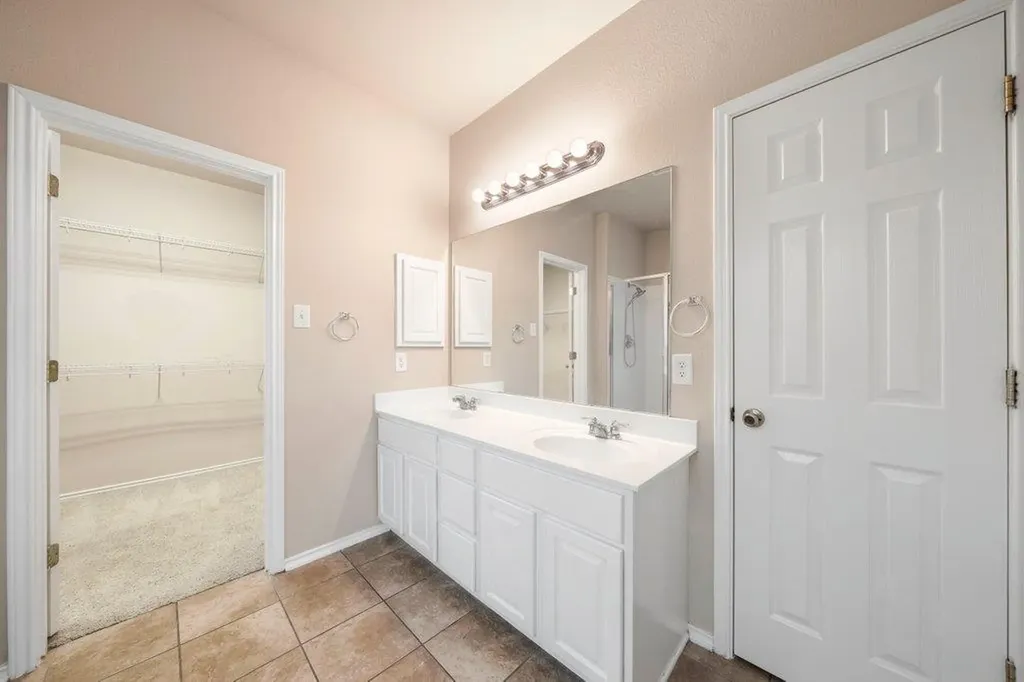 611 Secretariat Drive Cibolo TX 78108