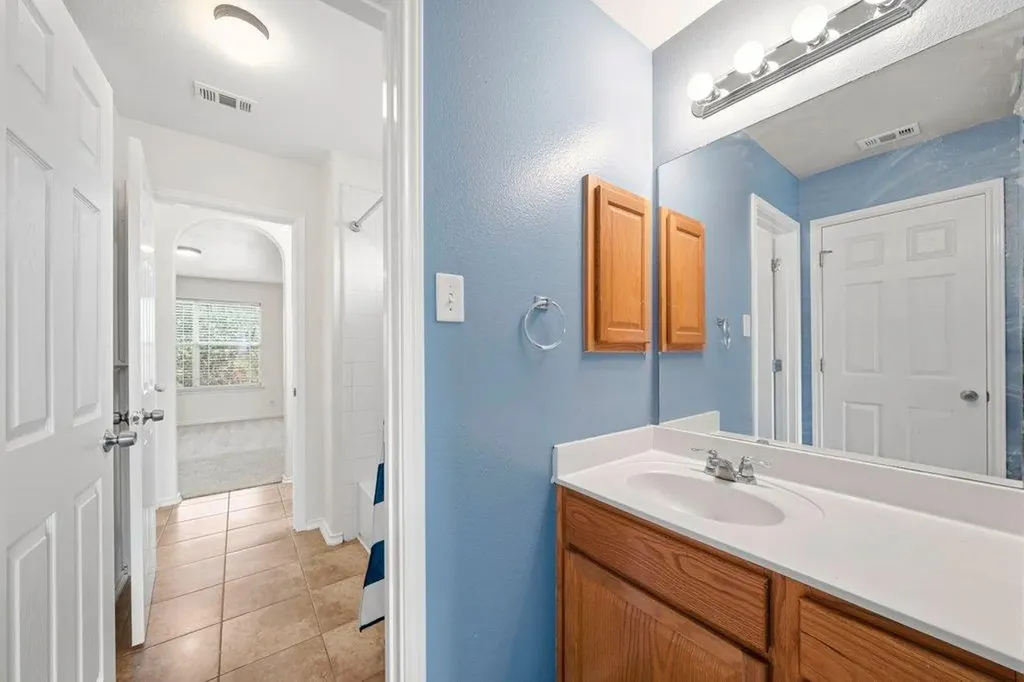 611 Secretariat Drive Cibolo TX 78108
