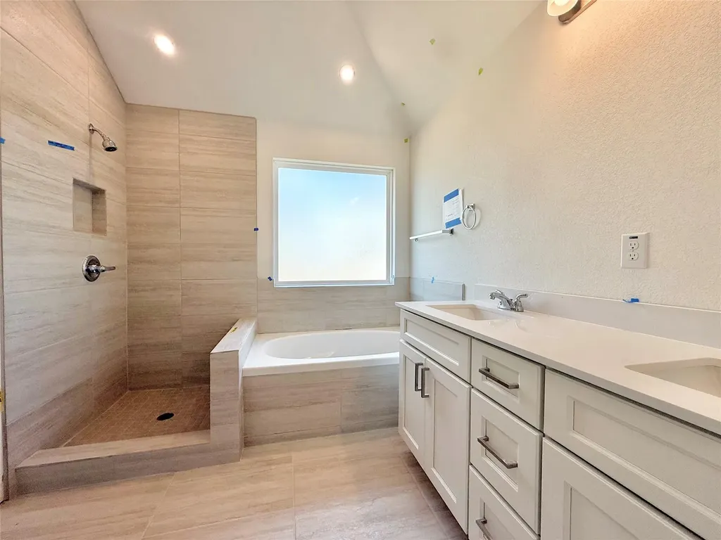 471 Young Street Buda TX 78610