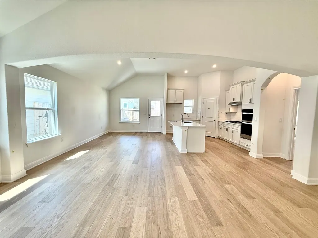 471 Young Street Buda TX 78610