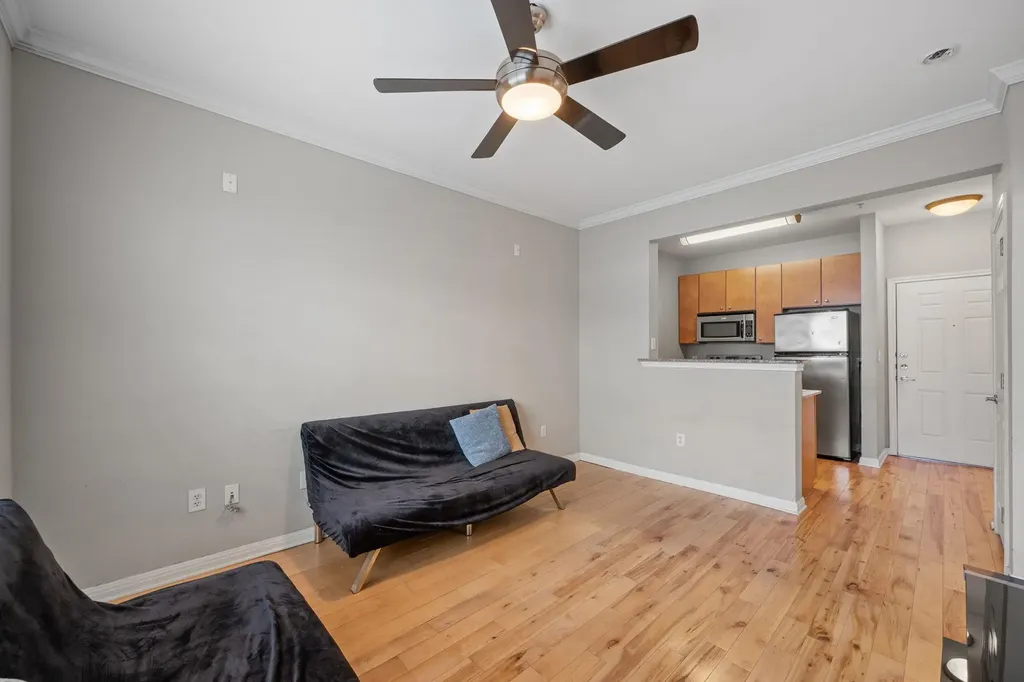 2502 Leon Street Austin TX 78705