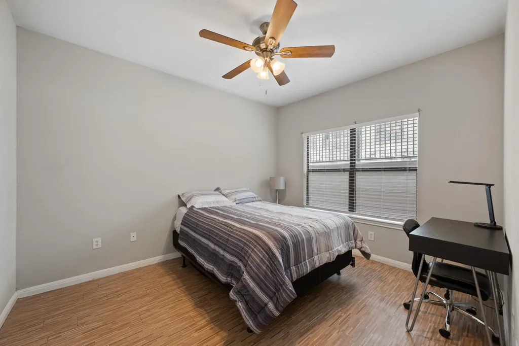 2502 Leon Street Austin TX 78705