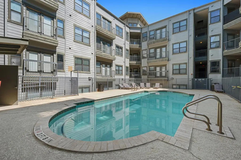 2502 Leon Street Austin TX 78705