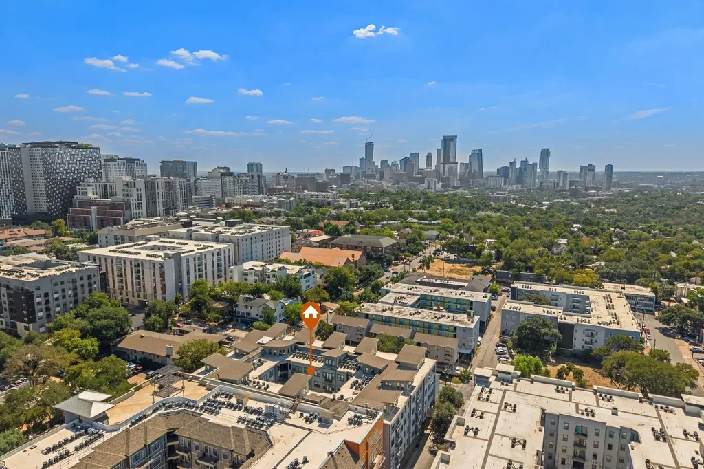 2502 Leon Street Austin TX 78705