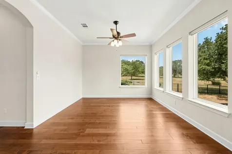 208 Double Horn Trail Spicewood TX 78669