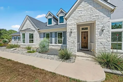 208 Double Horn Trail Spicewood TX 78669