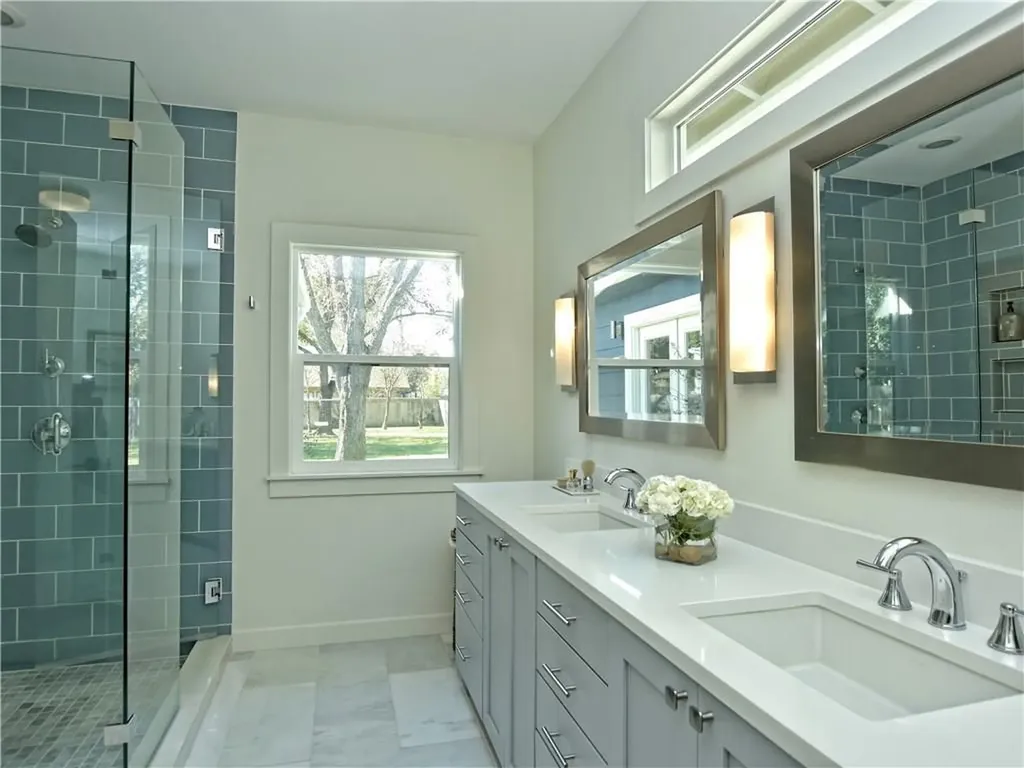 1913 Cullen Avenue Austin TX 78757