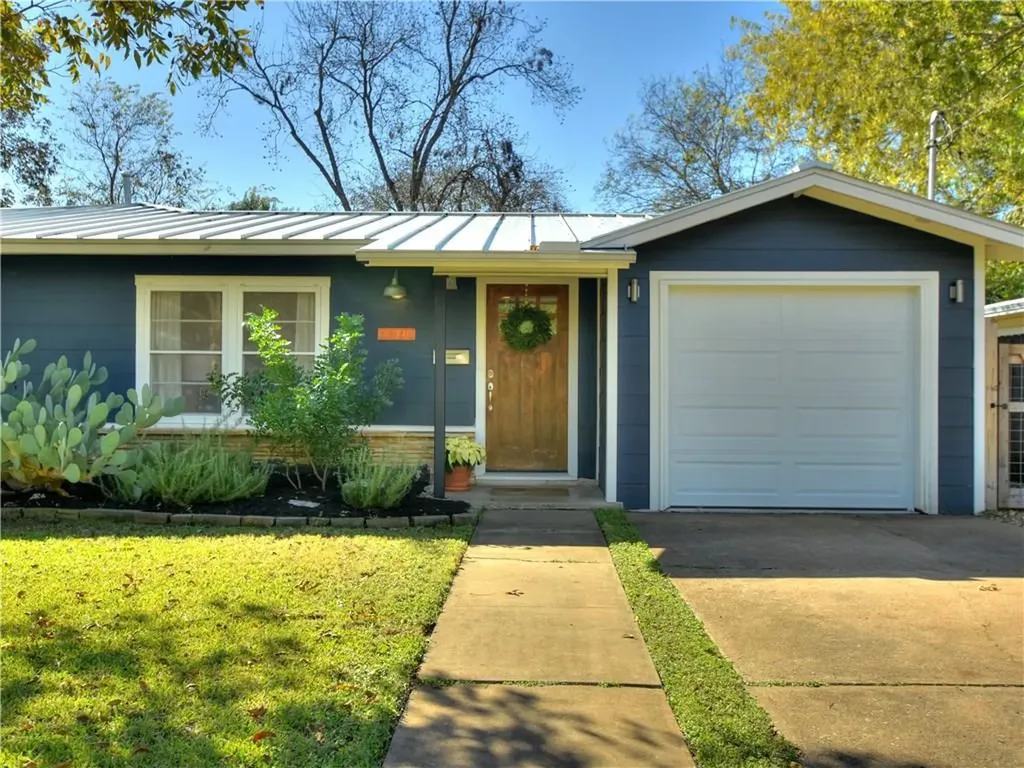 1913 Cullen Avenue Austin TX 78757
