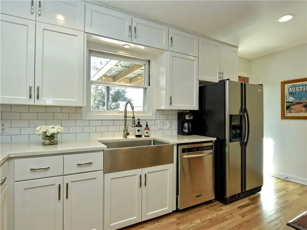 1913 Cullen Avenue Austin TX 78757