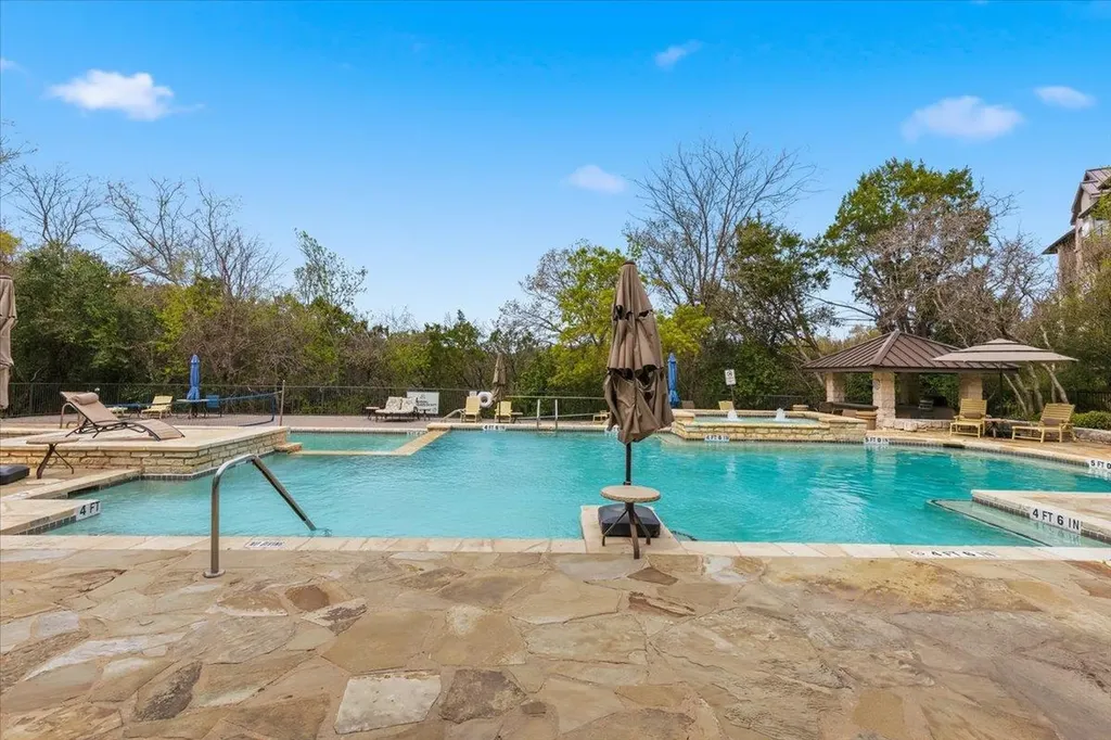 6000 Shepherd Mountain Cove Austin TX 78730