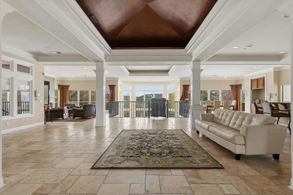 6000 Shepherd Mountain Cove Austin TX 78730