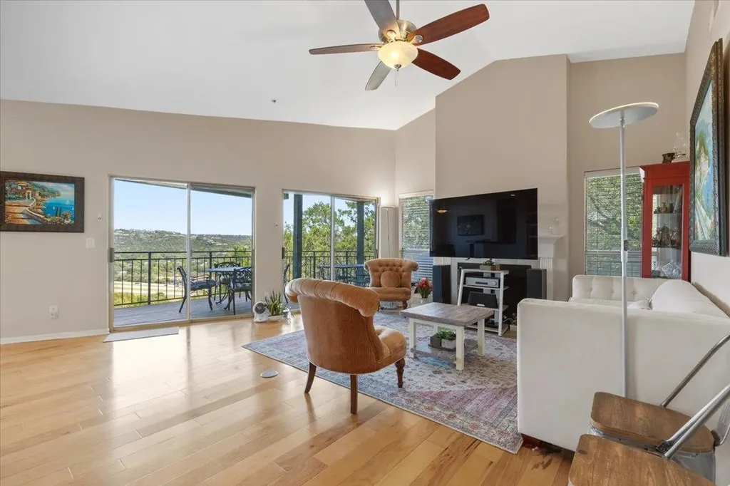 6000 Shepherd Mountain Cove Austin TX 78730