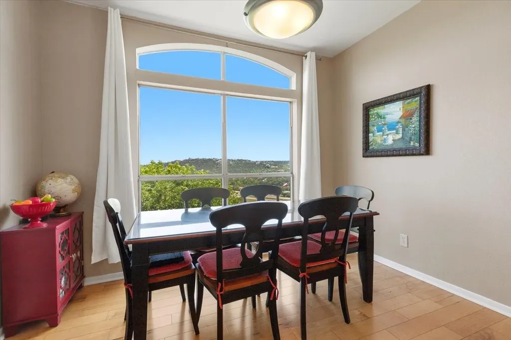 6000 Shepherd Mountain Cove Austin TX 78730