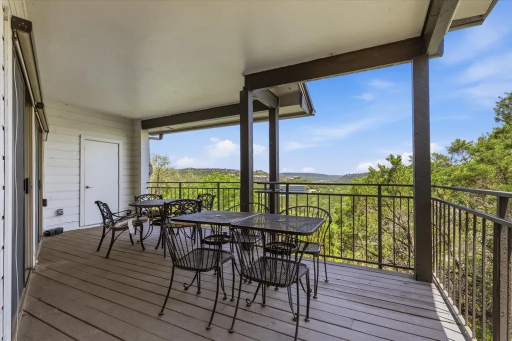 6000 Shepherd Mountain Cove Austin TX 78730