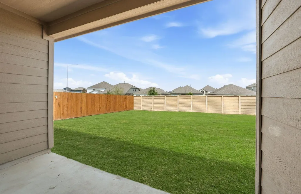 16812 Bustillos Pass Manor TX 78653