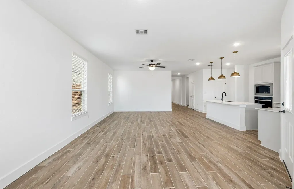 16812 Bustillos Pass Manor TX 78653