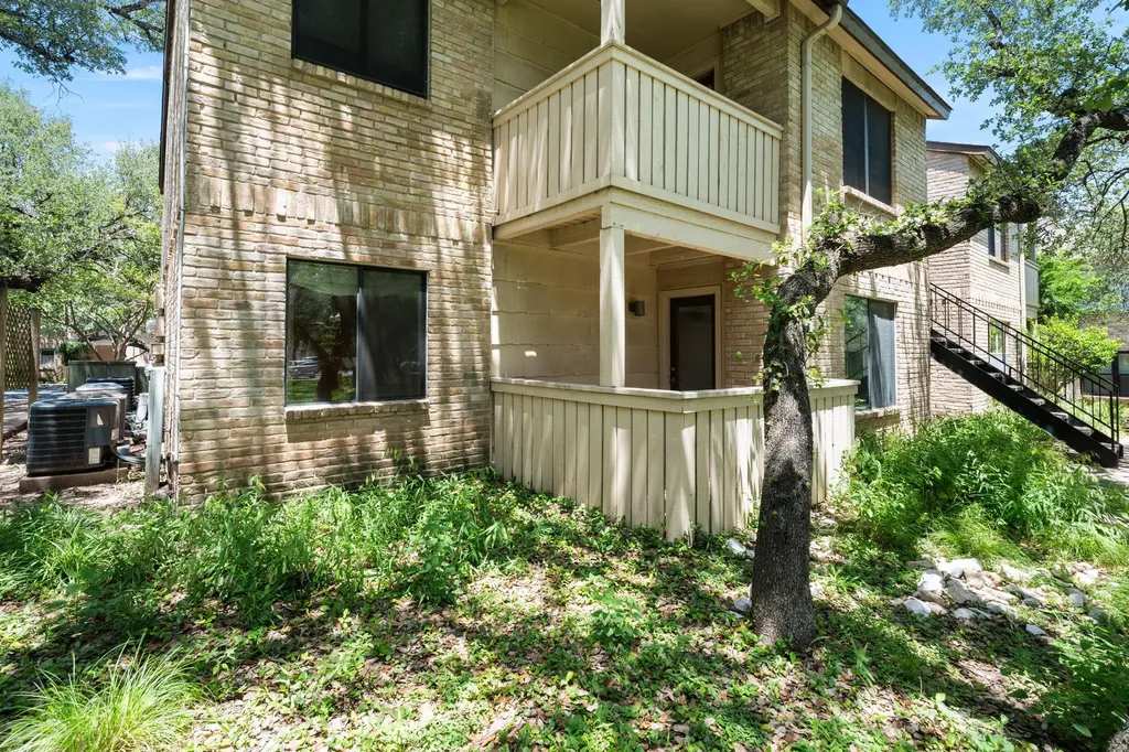 8210 Bent Tree Road Austin TX 78759