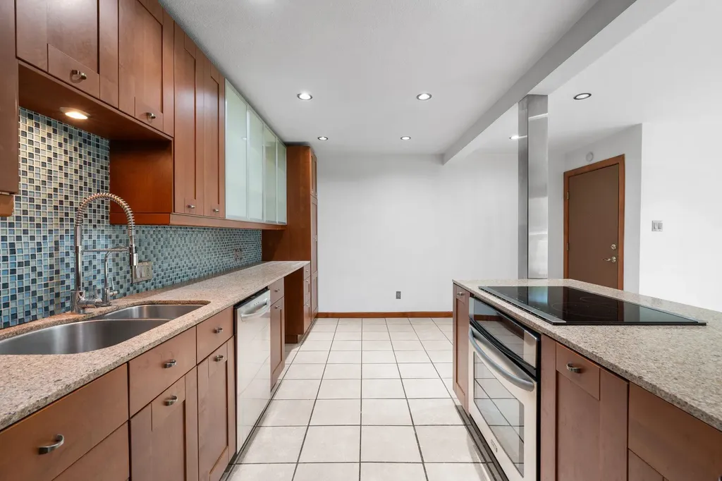 8210 Bent Tree Road Austin TX 78759