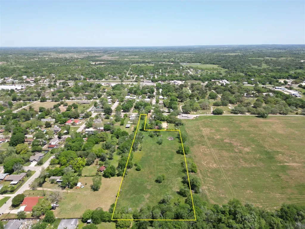 Tbd Blanco Avenue Luling TX 78648