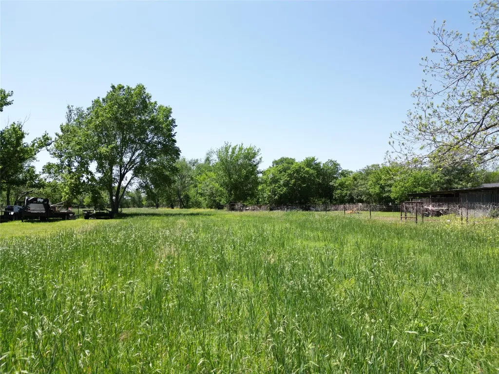 Tbd Blanco Avenue Luling TX 78648
