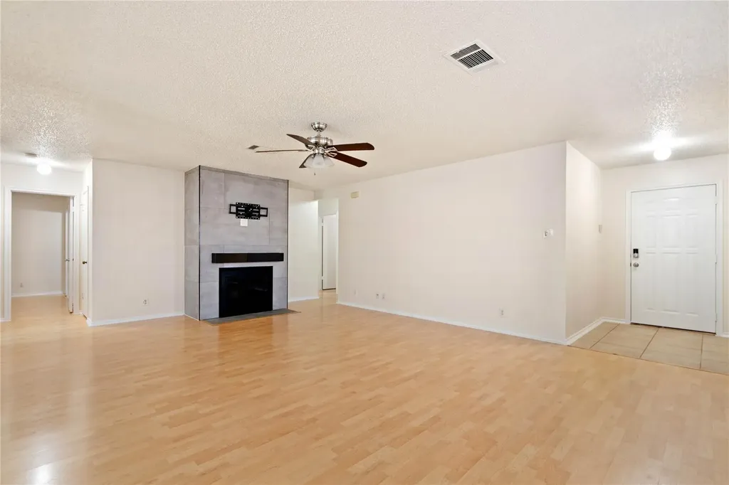 809 Betterman Drive Pflugerville TX 78660