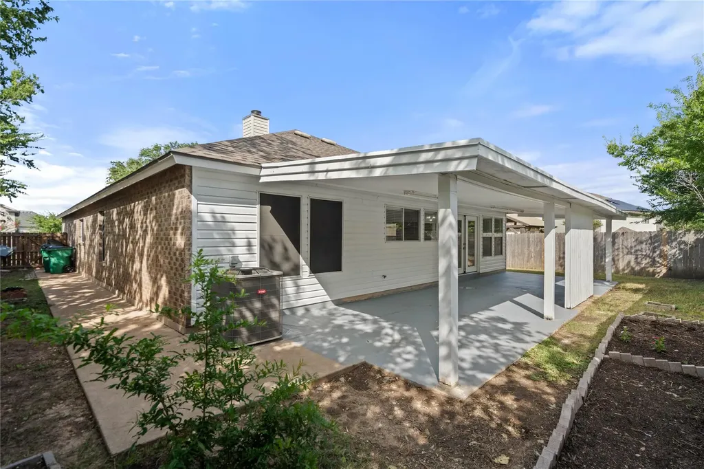 809 Betterman Drive Pflugerville TX 78660